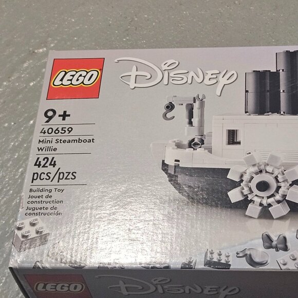 Lego 40569 Mini Steamboat Willie - Picture 3 of 5